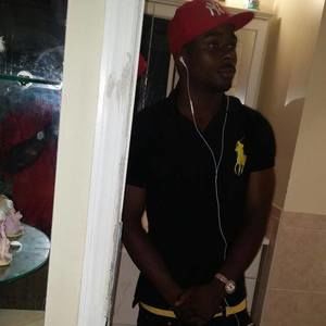 Meet your Posher, Sebastian